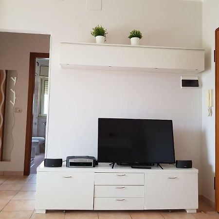 Casa Ilona Apartment Pineto Exterior photo